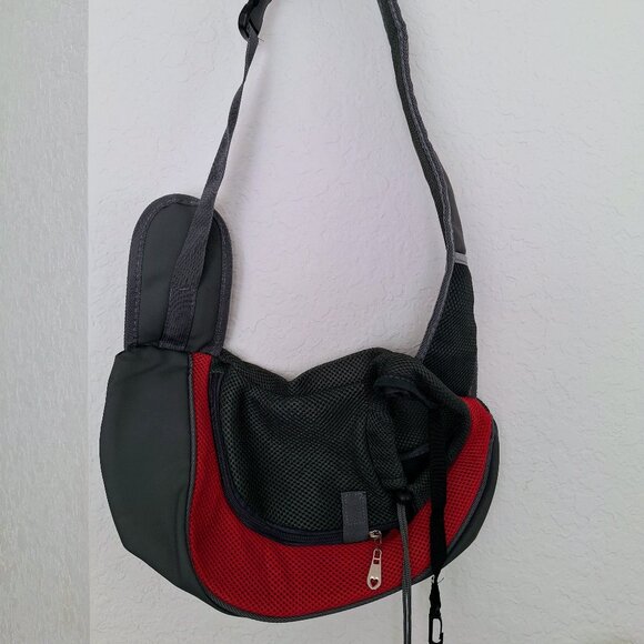 Travel Safe Sling Bag Carrier for Small Dogs Cats - Picture 2 of 4